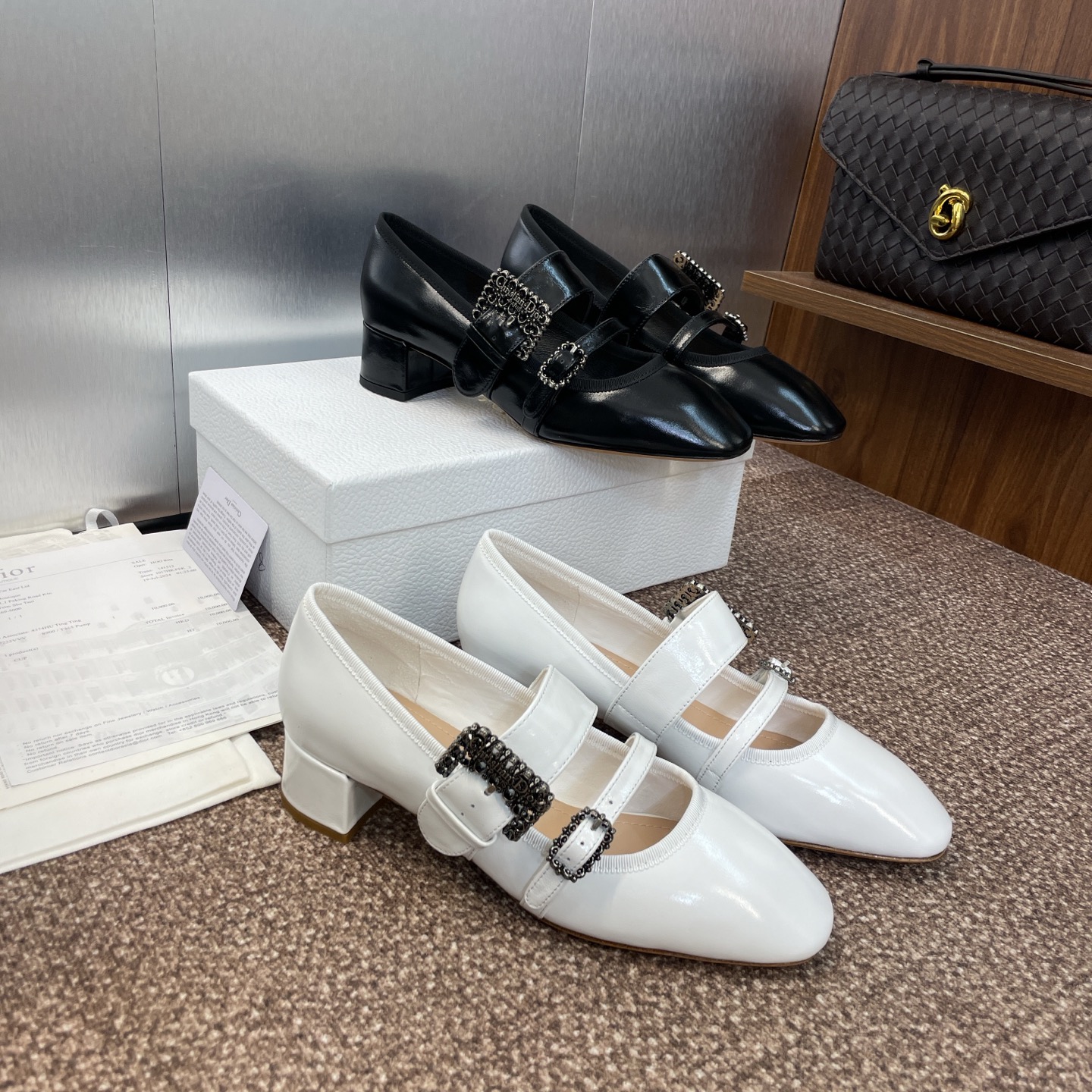 [TOP] Christian Dior D-Winter Low Heels Pumps - 2 Colors