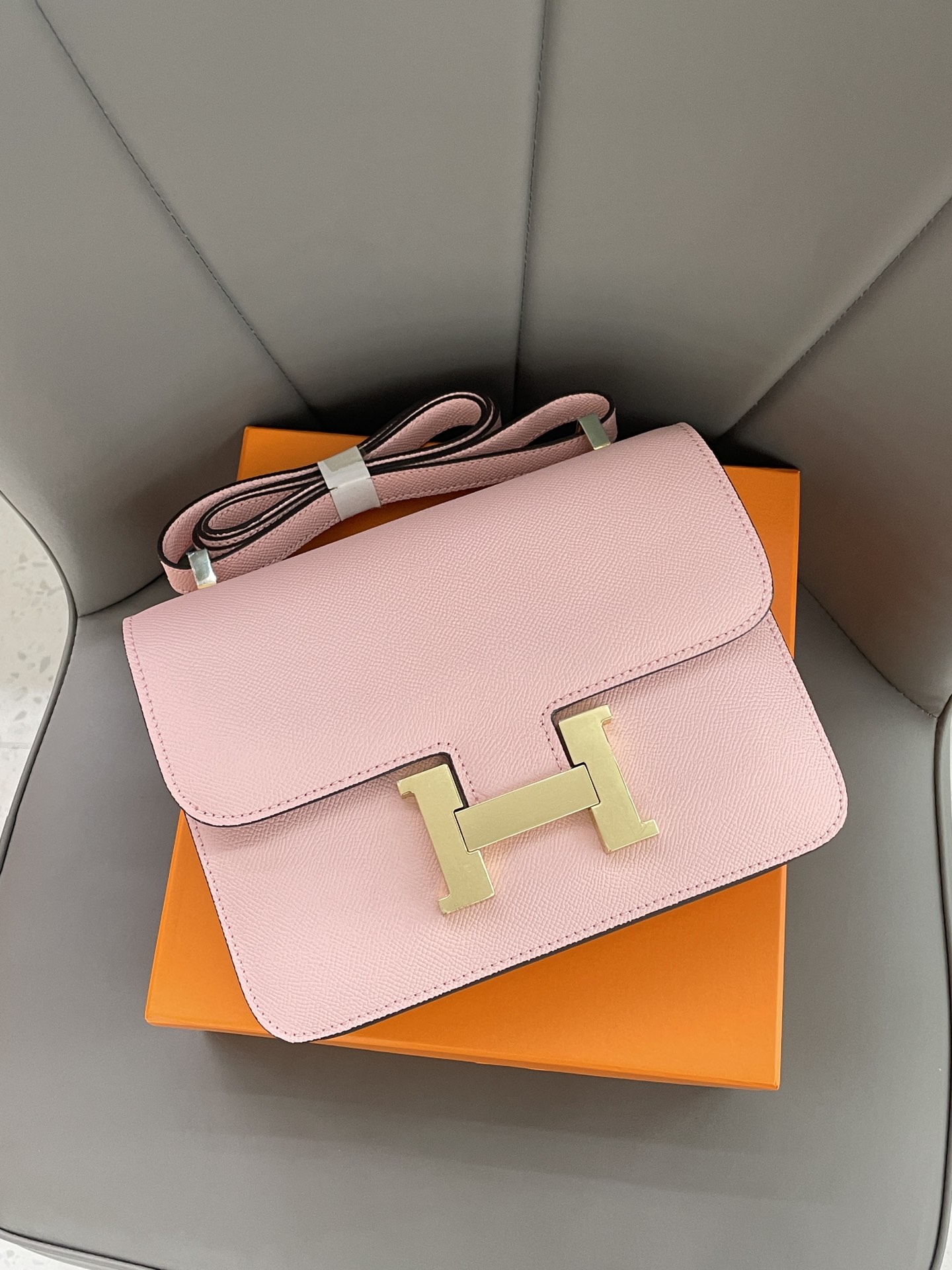 Hermes Constance Mini