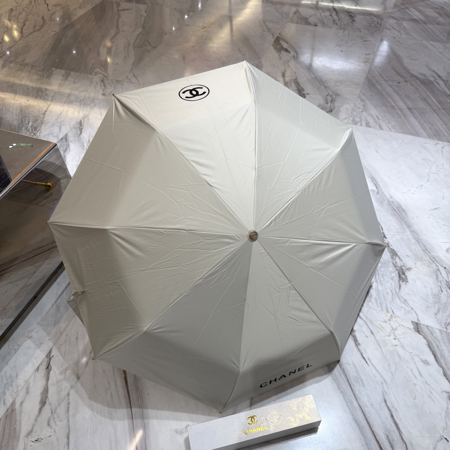 [TOP] CHANEL Umbrella - White - 711 Luxury