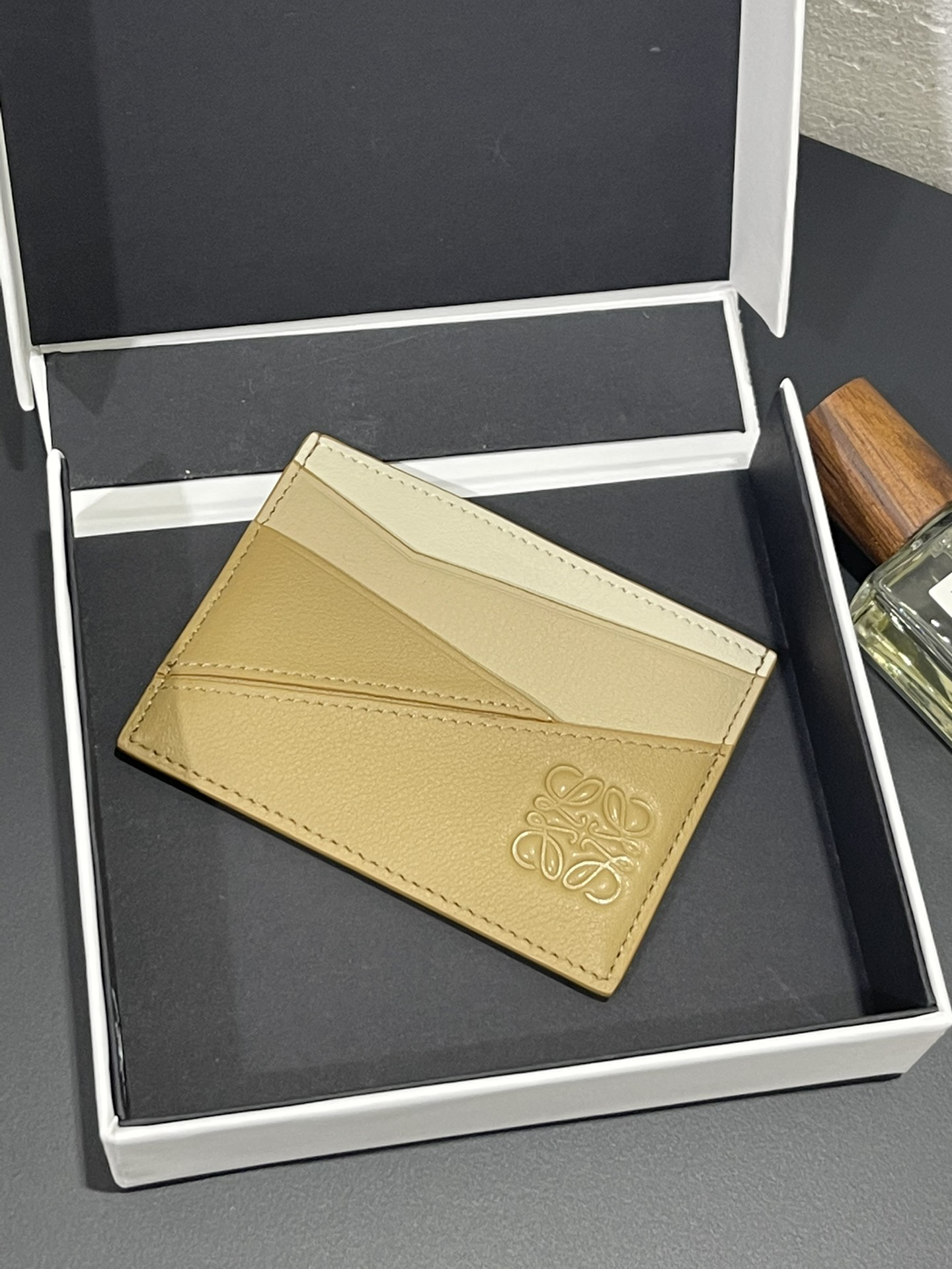 [TOP] LOEWE Card Holder 10.5*7.5cm - Khaki