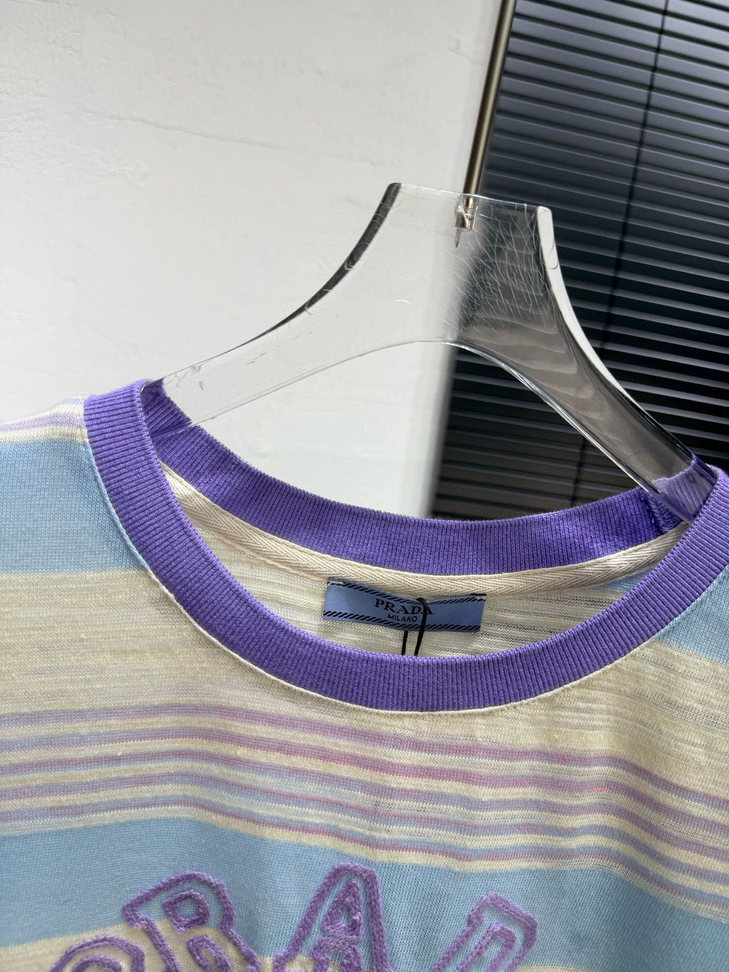 [TOP] PRADA T-shirt - Blue/Purple