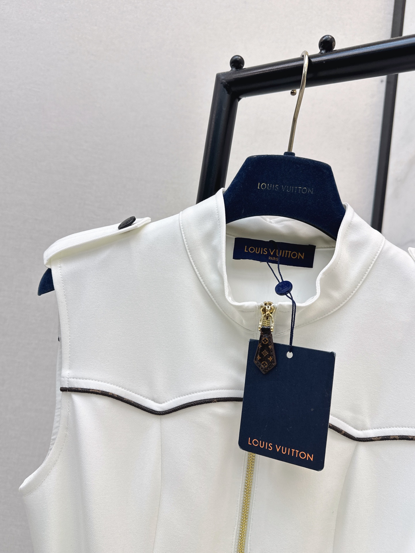 [TOP] Louis Vuitton LV Dress - White