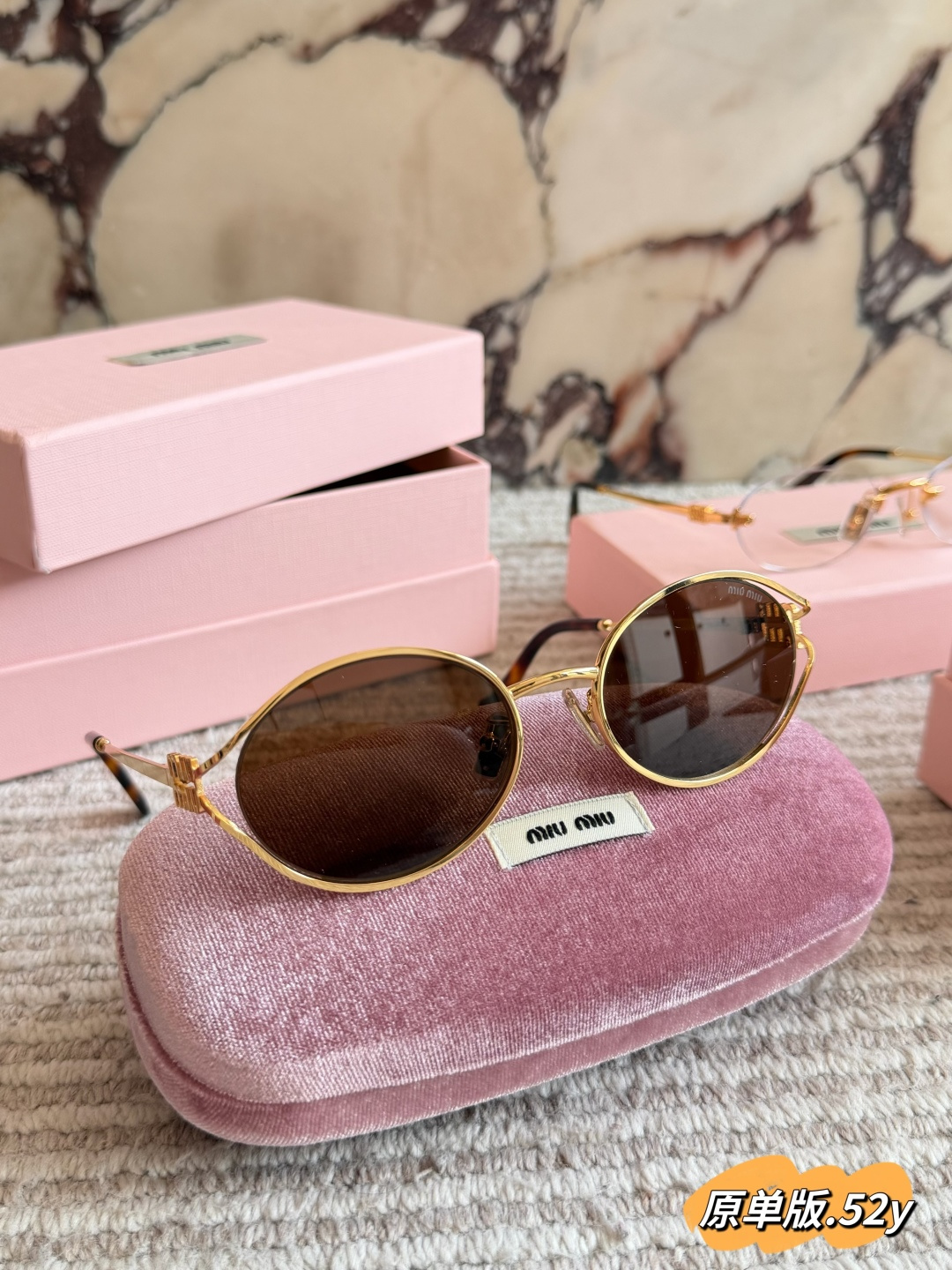 MIU MIU 52Y Round Frame Sunglasses with Tortoiseshell Temples (Replica)