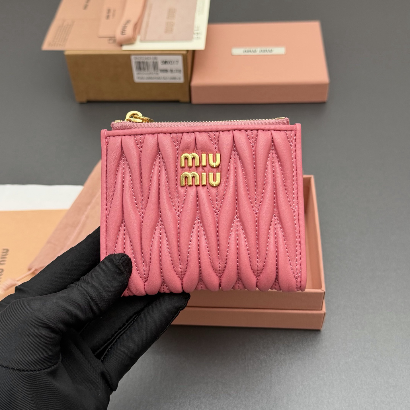 [TOP] Miu Miu  Wallet 11 x 9.2cm - Pink