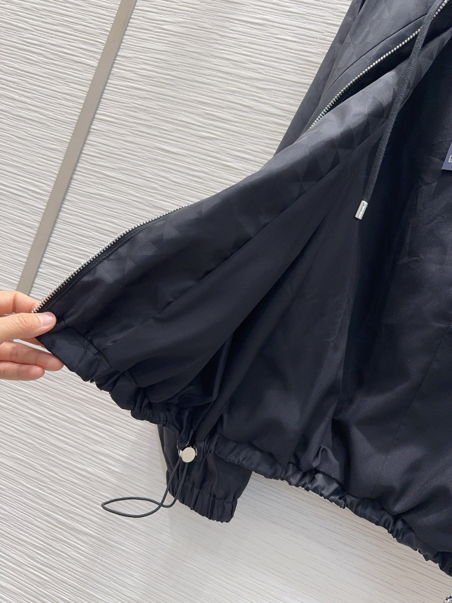 [TOP] PRADA  Hooded Jacket - Black