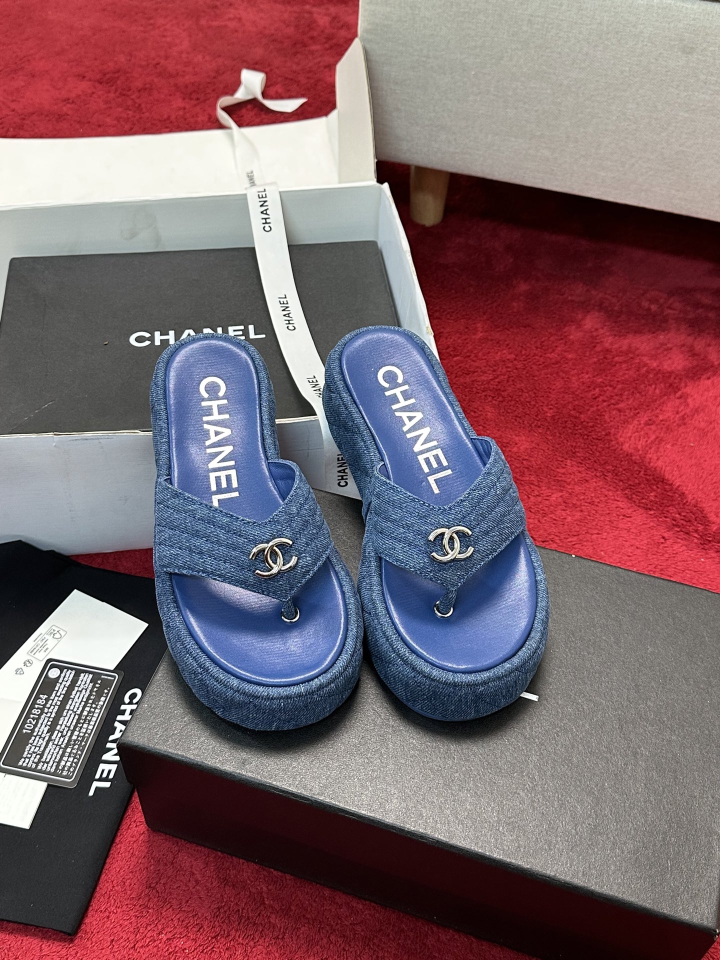 [TOP] CHANEL Sandals - Blue