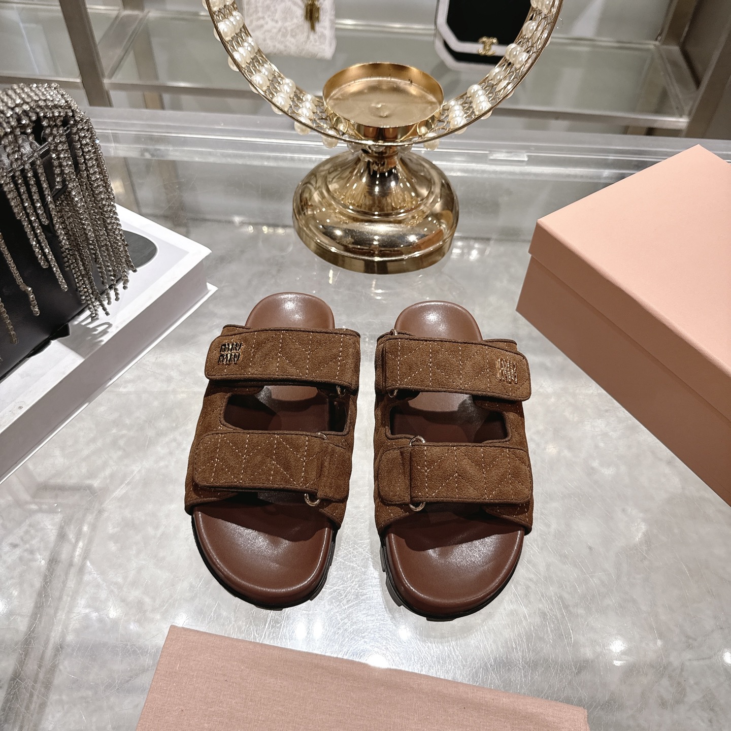 [TOP] Miu Miu Cowhide Slippers - Chocolate - 711 Luxury