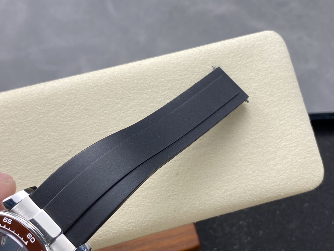 [TOP] ROLEX Men's Watch 40 mm - Blue