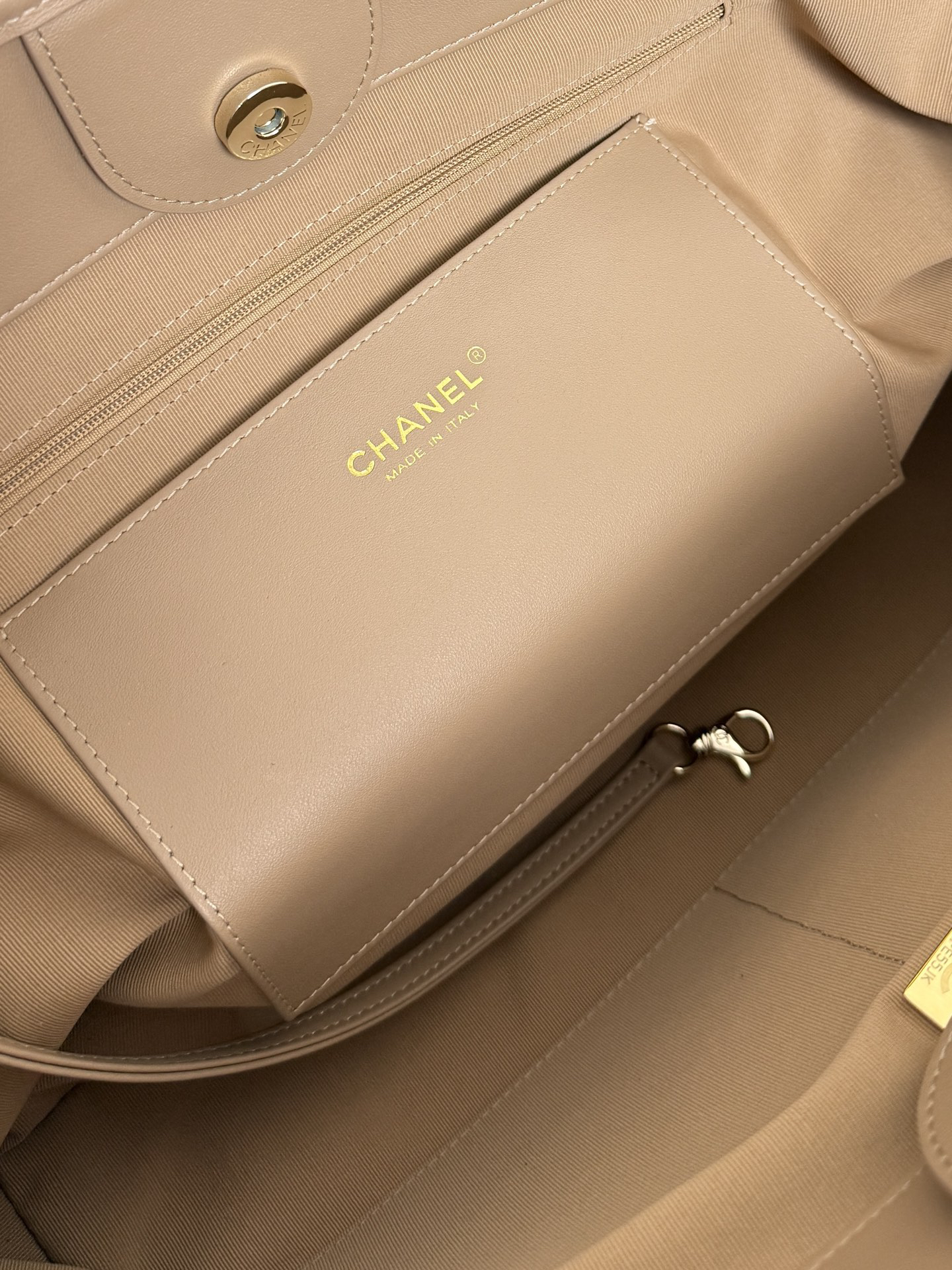 [TOP] CHANEL Beach Shopping Bag 46x25x13cm - Khaki