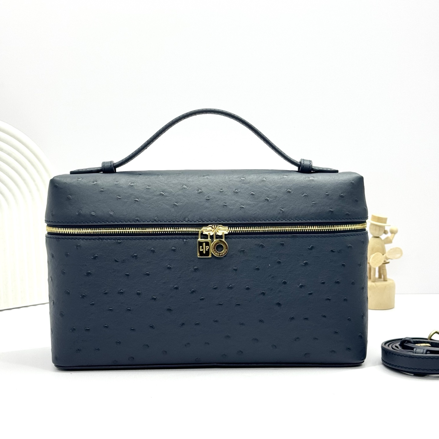 [TOP] Loro Piana Extra Poet L27 Bag Ostrich-patterned Cowhide Material 27 x 16 x 10 cm - Dark Blue - 711 Luxury