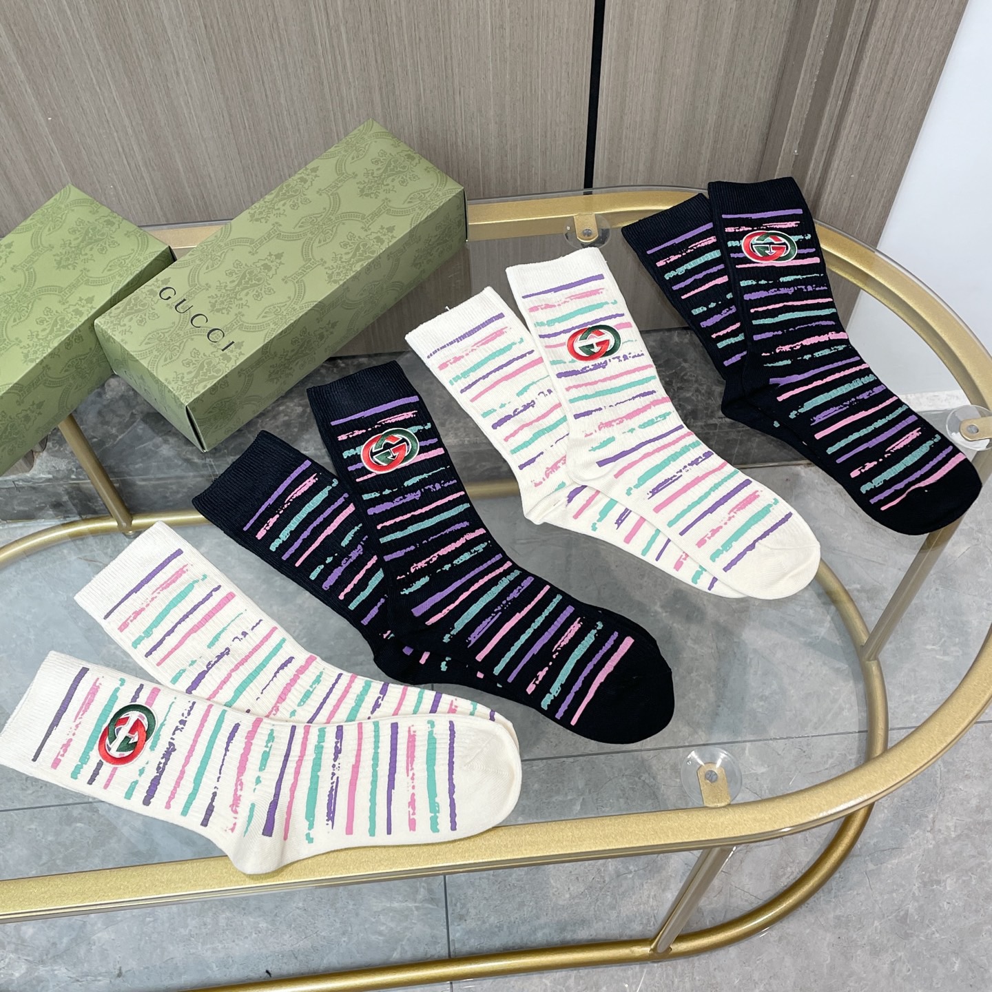 [TOP] GUCCI Socks - 4 Pieces as a Set