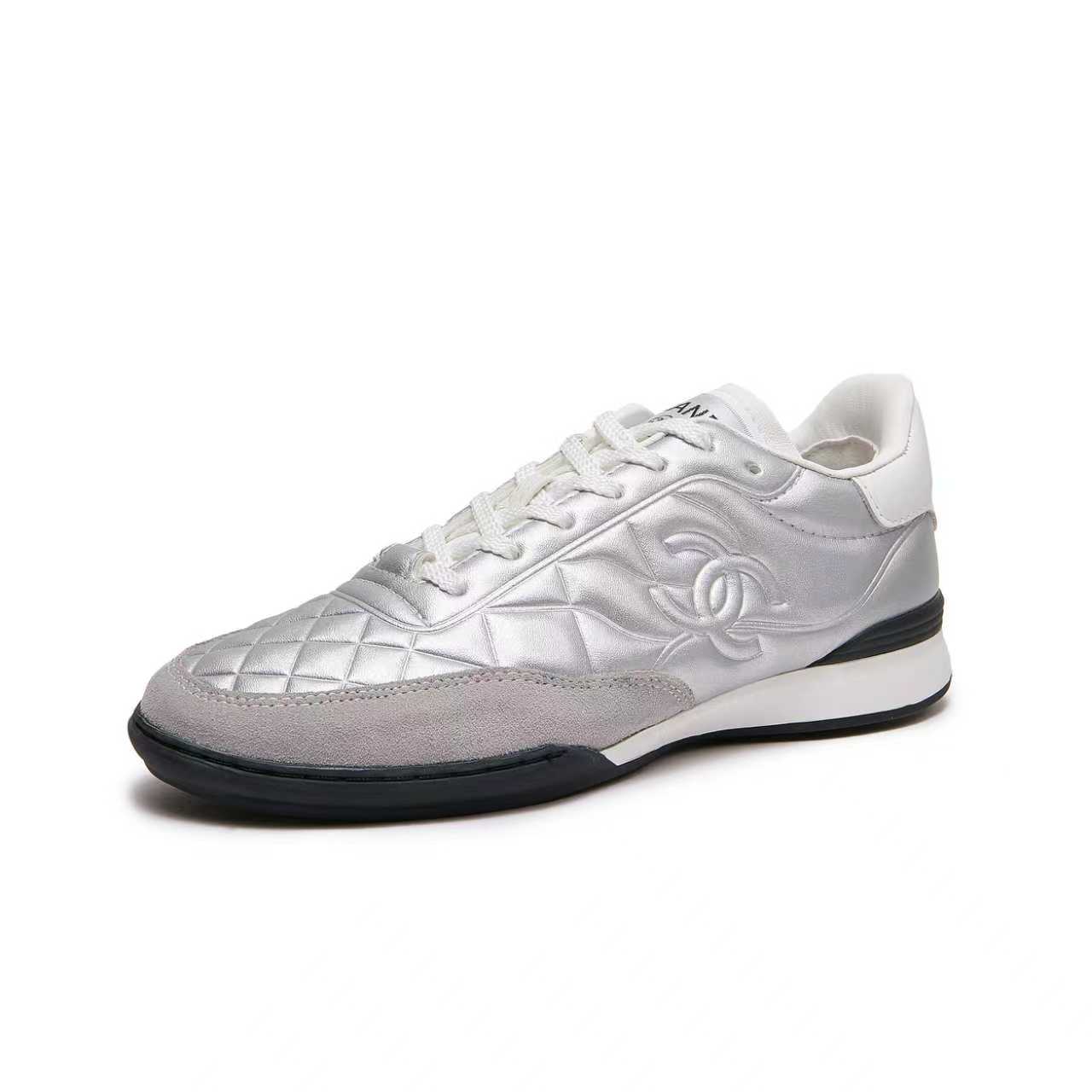 [TOP] CHANEL Sneakers - Sliver