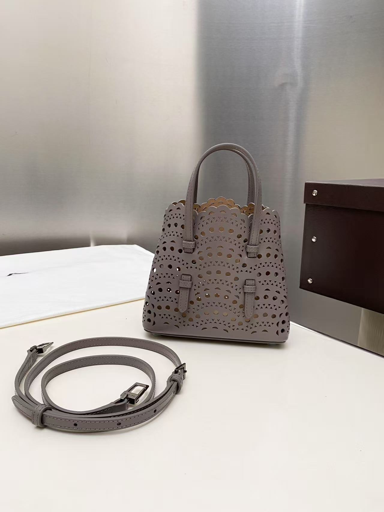 [TOP] ALAIA LE MINA 16 Bag 16*14*8 cm - Grey - 711 Luxury