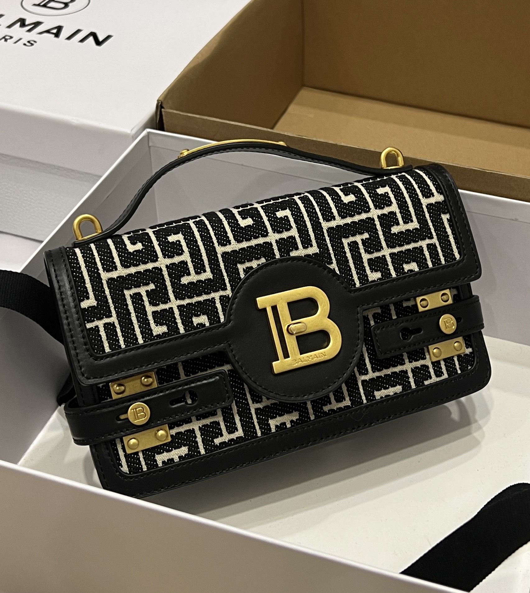 [TOP] BALMAIN Canvas Leather Patch Bag 23*14*8 cm - Black - 711 Luxury