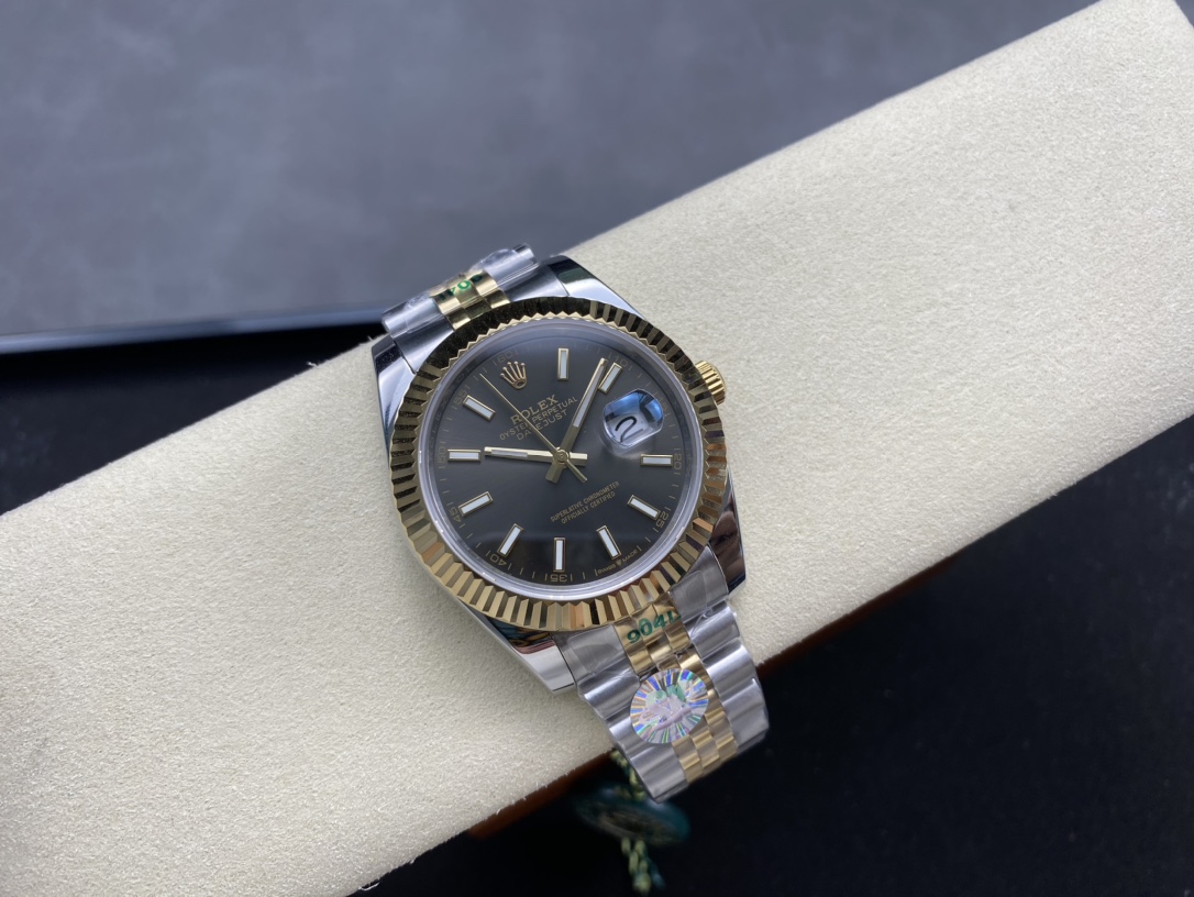 [TOP] ROLEX Men's Watch 41 mm - Black