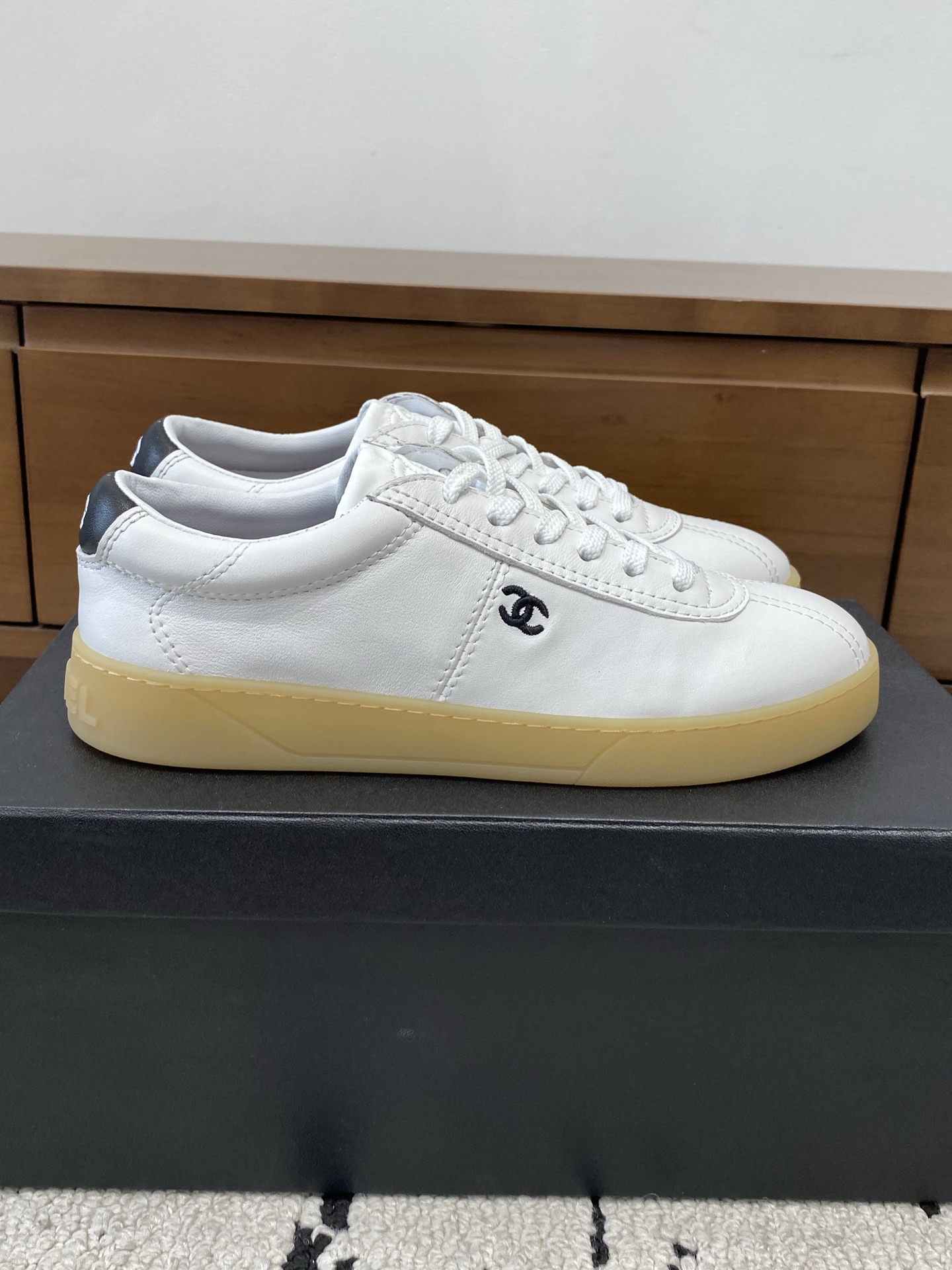 [TOP] CHANEL Casual Shoes - White - 711 Luxury