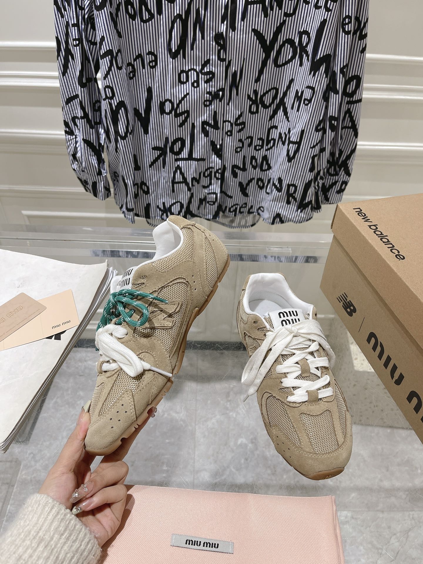 [TOP] Miu Miu Cowhide Shoes - Khaki - 711 Luxury