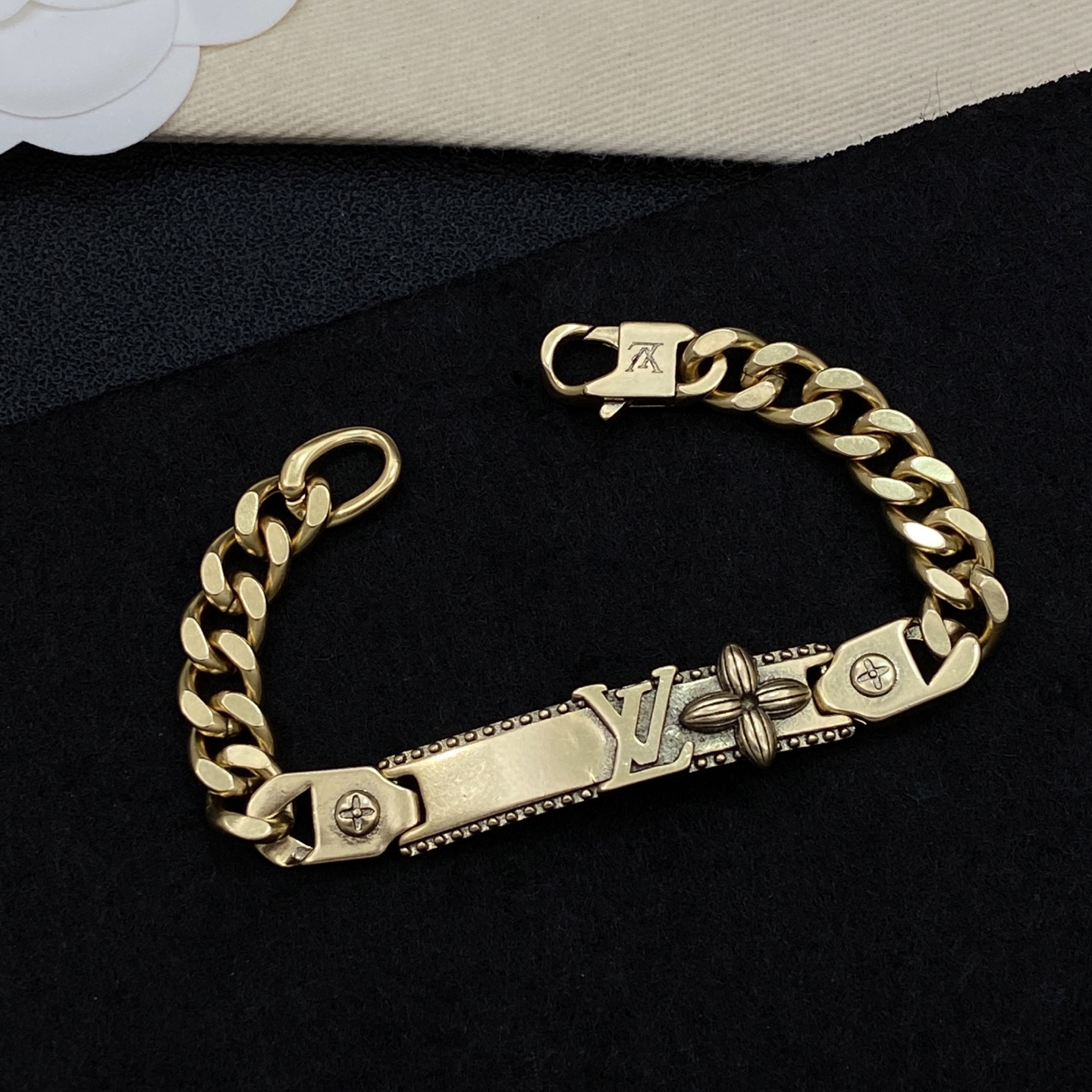 [TOP] Louis Vuitton LV Bracelet - 2 Color - 711 Luxury