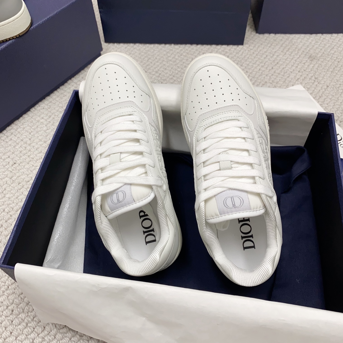 [TOP] Christian Dior  Men's Sneakers - White