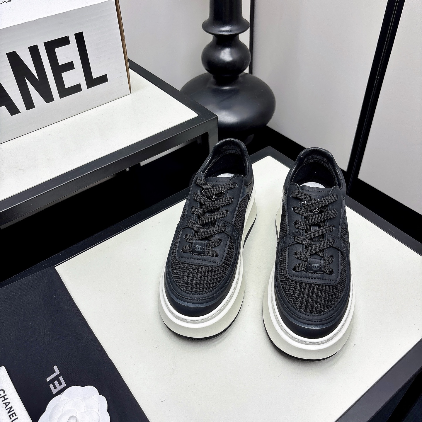 [TOP] CHANEL Platform Sneakers - Dark Blue - 711 Luxury