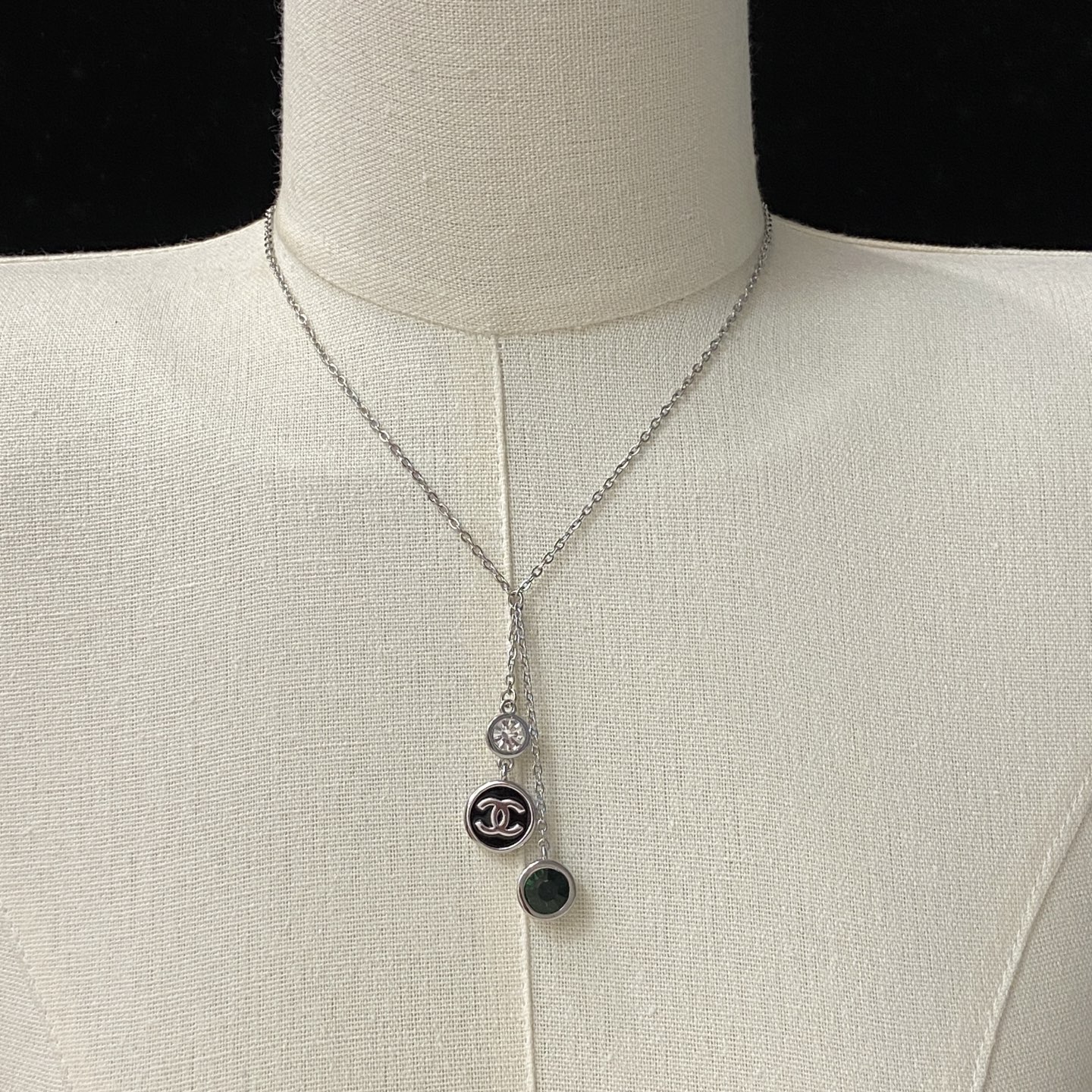 [TOP] CHANEL Necklace - Silver - 711 Luxury