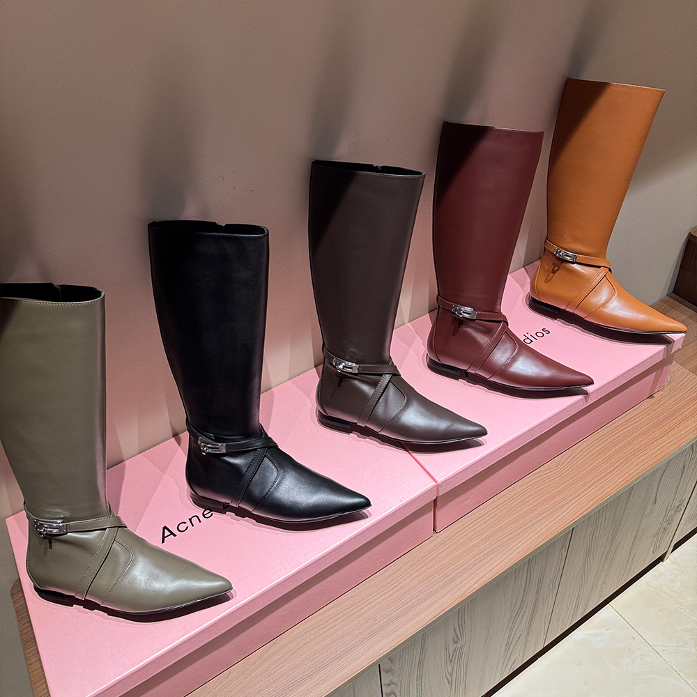 Hermès Cowhide Flat Boots#389334