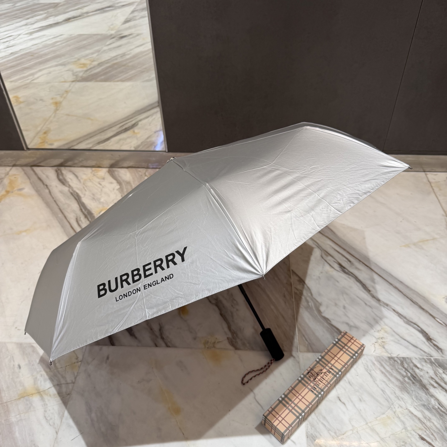 [TOP] BURBERRY Umbrella - Sliver - 711 Luxury