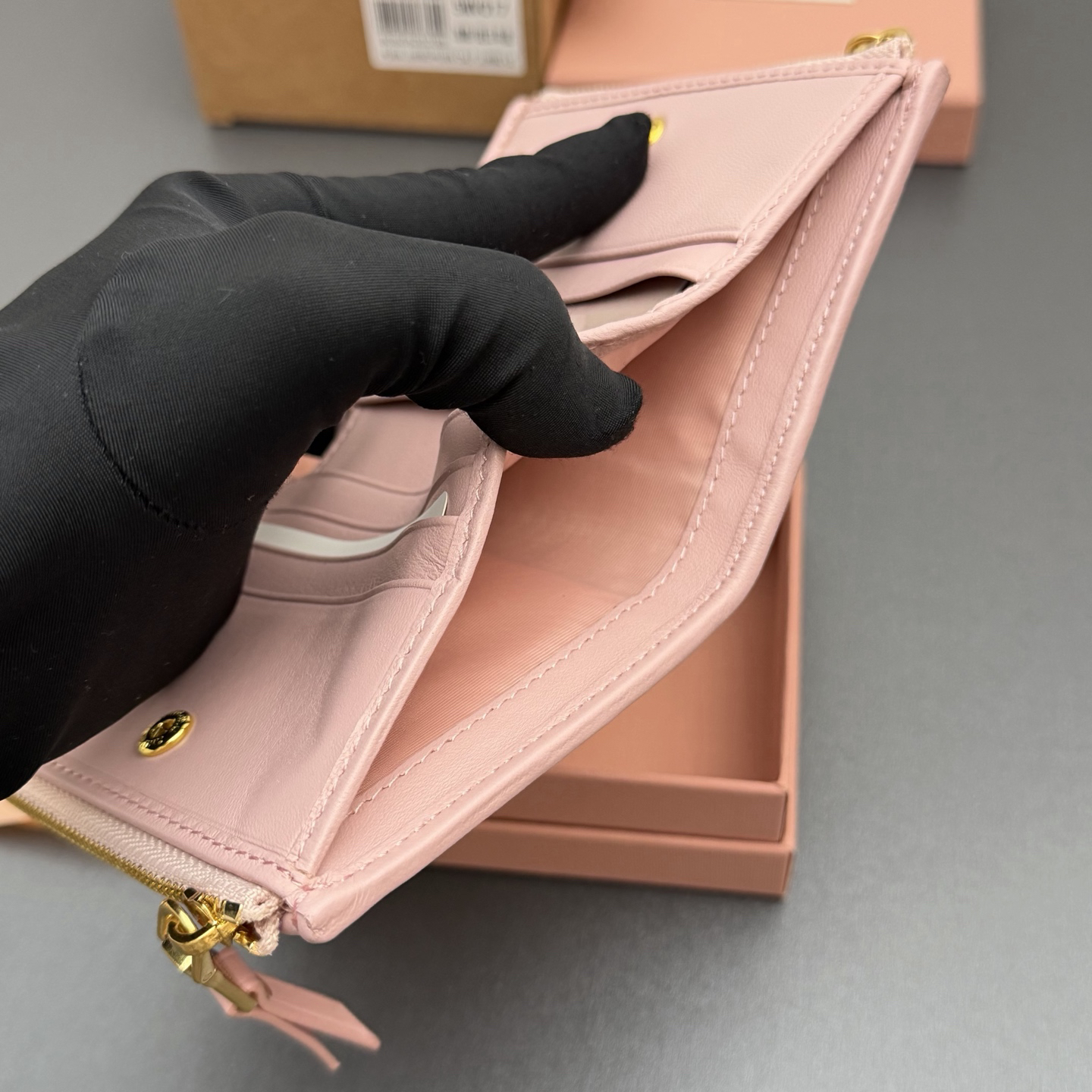 [TOP] Miu Miu  Wallet 11 x 9.2cm - Pink