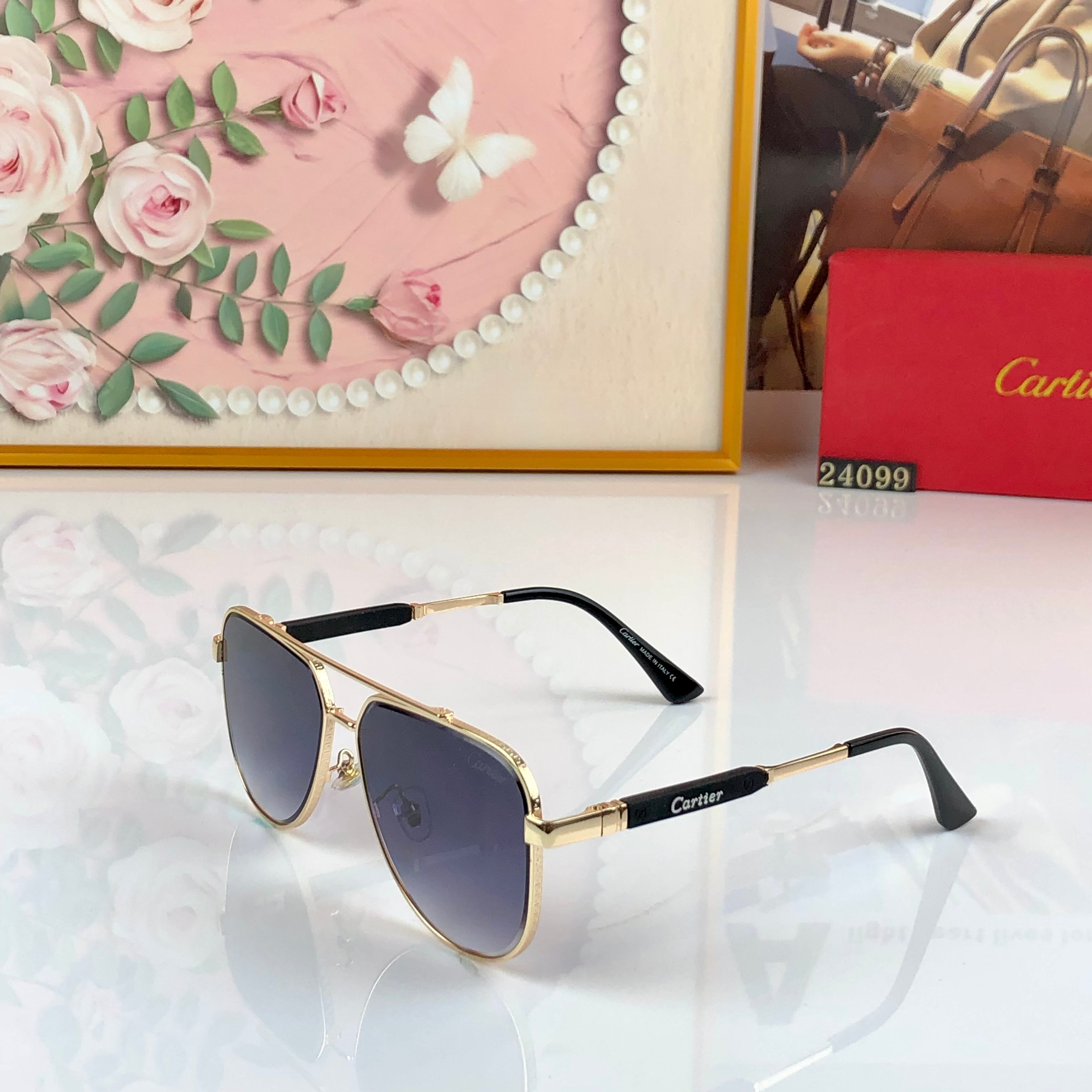 [TOP] Cartier Sunglasses - Gold - 711 Luxury