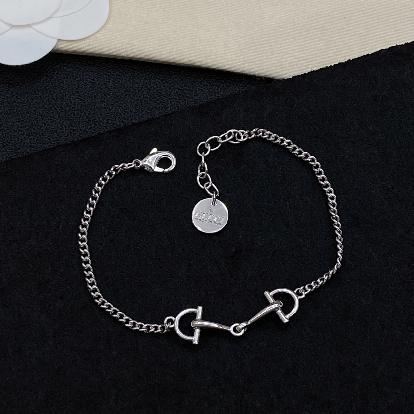 [TOP] GUCCI Bracelet - 2 Colors - 711 Luxury