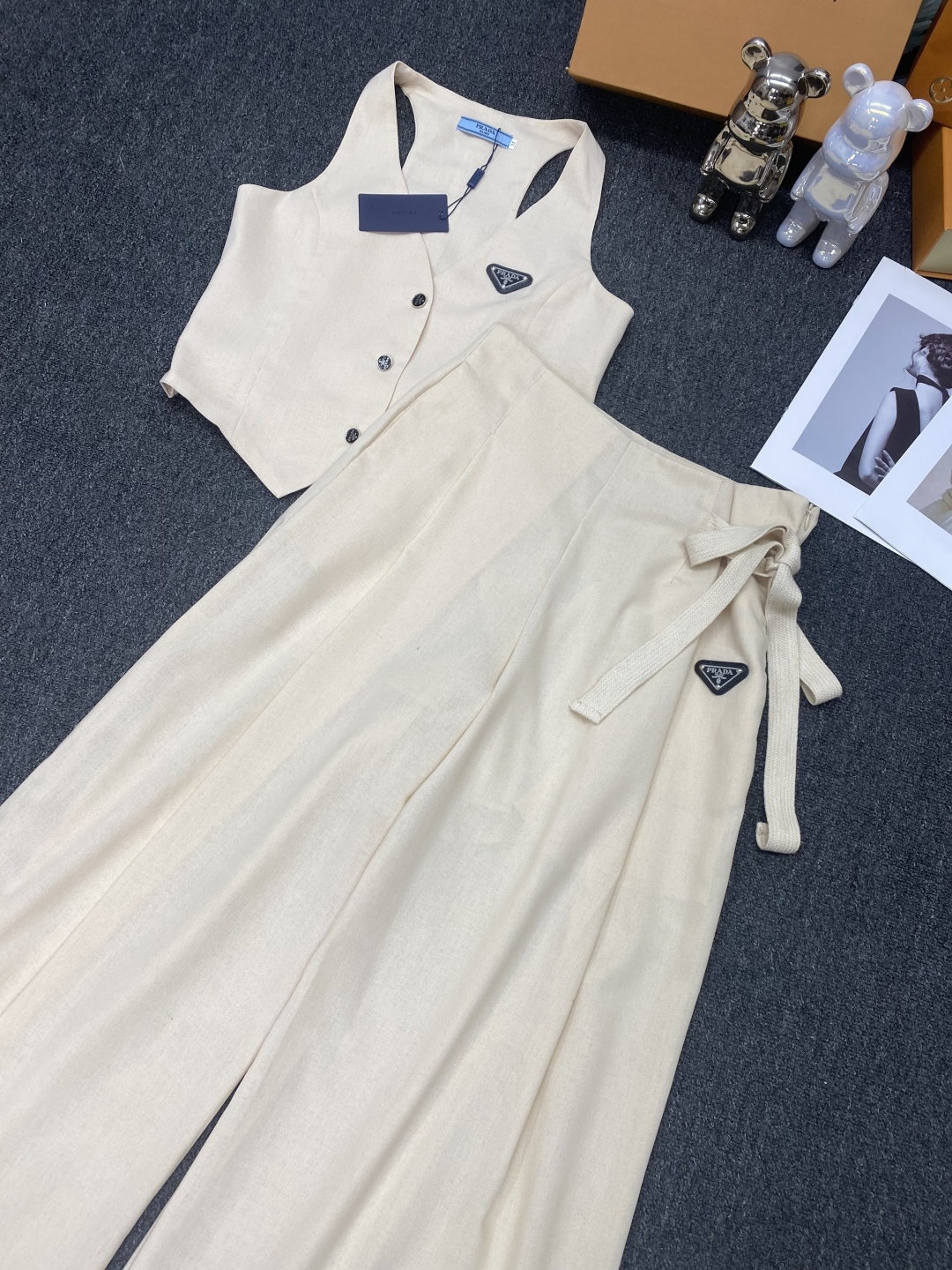 [TOP] PRADA Suit - Apricot