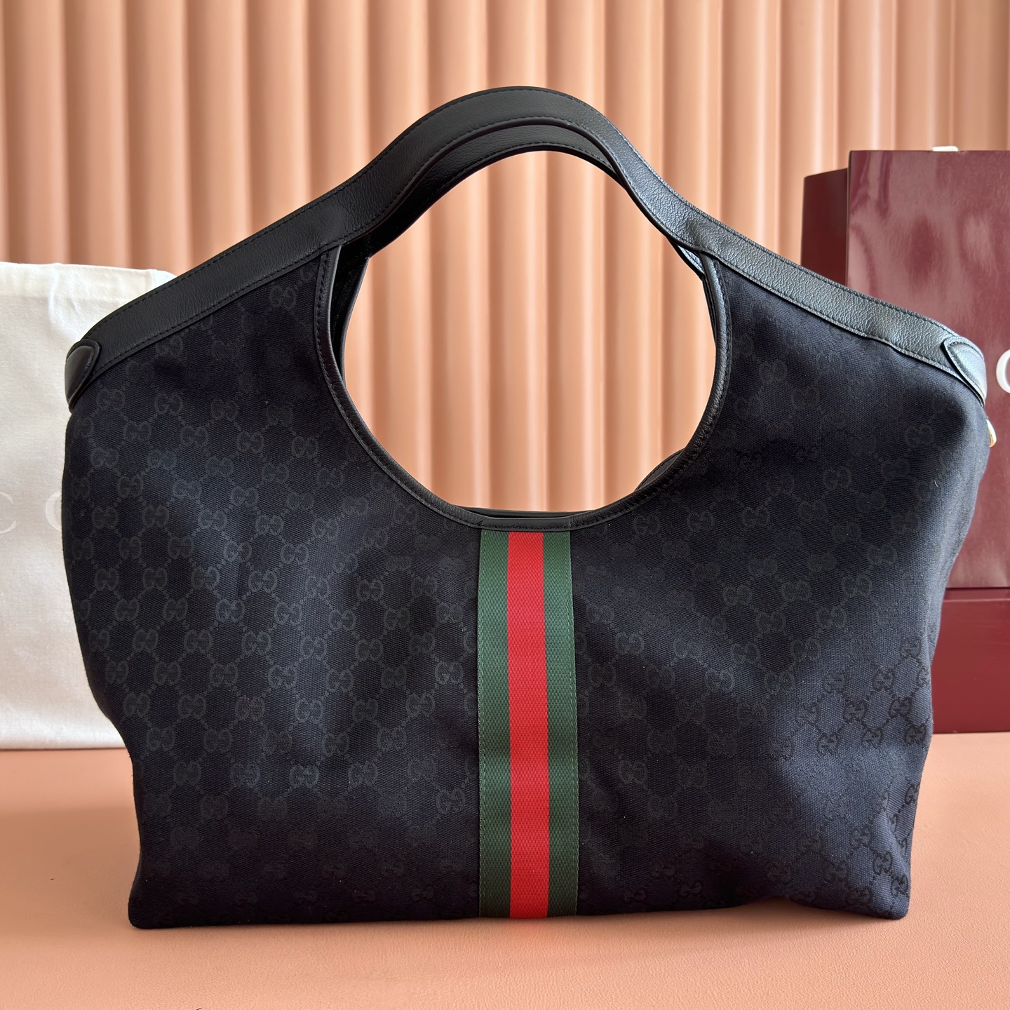 [TOP] GUCCI Giglio Tote Bag 60x47x16cm - Black