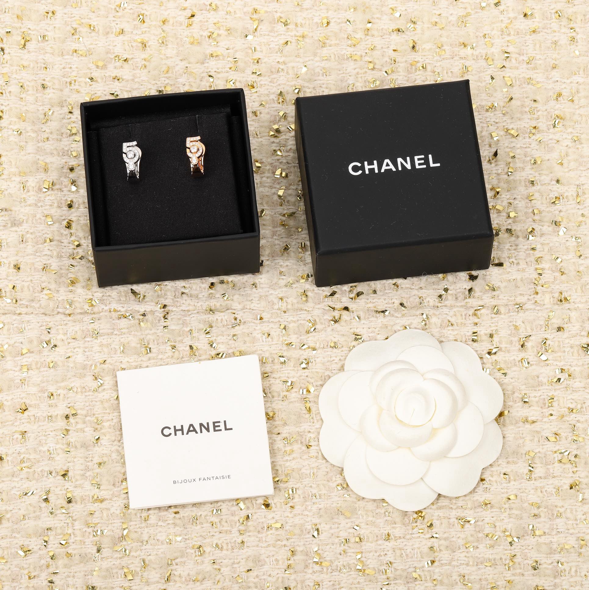 [TOP] CHANEL Single Earring - 2 Color