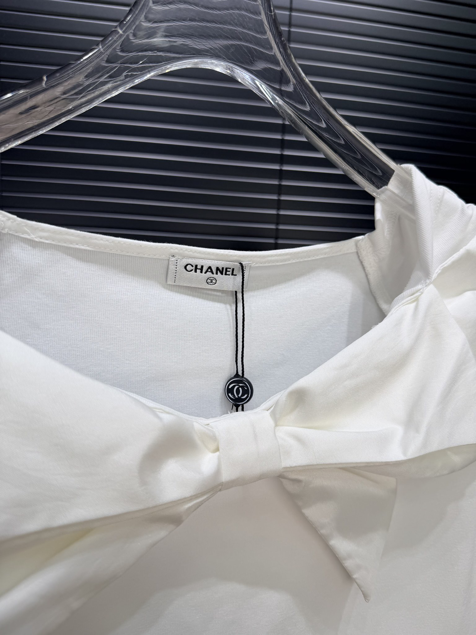 [TOP] CHANEL Short-sleeved Top - White