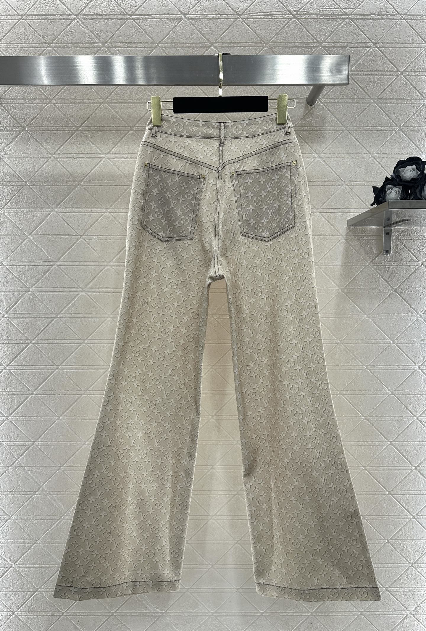 [TOP] Louis Vuitton LV Printed Jeans - Apricot