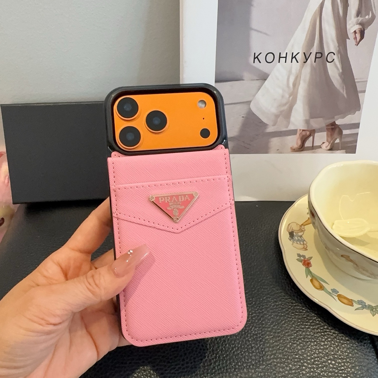 [TOP]Prada Phone Case - Pink - 711 Luxury