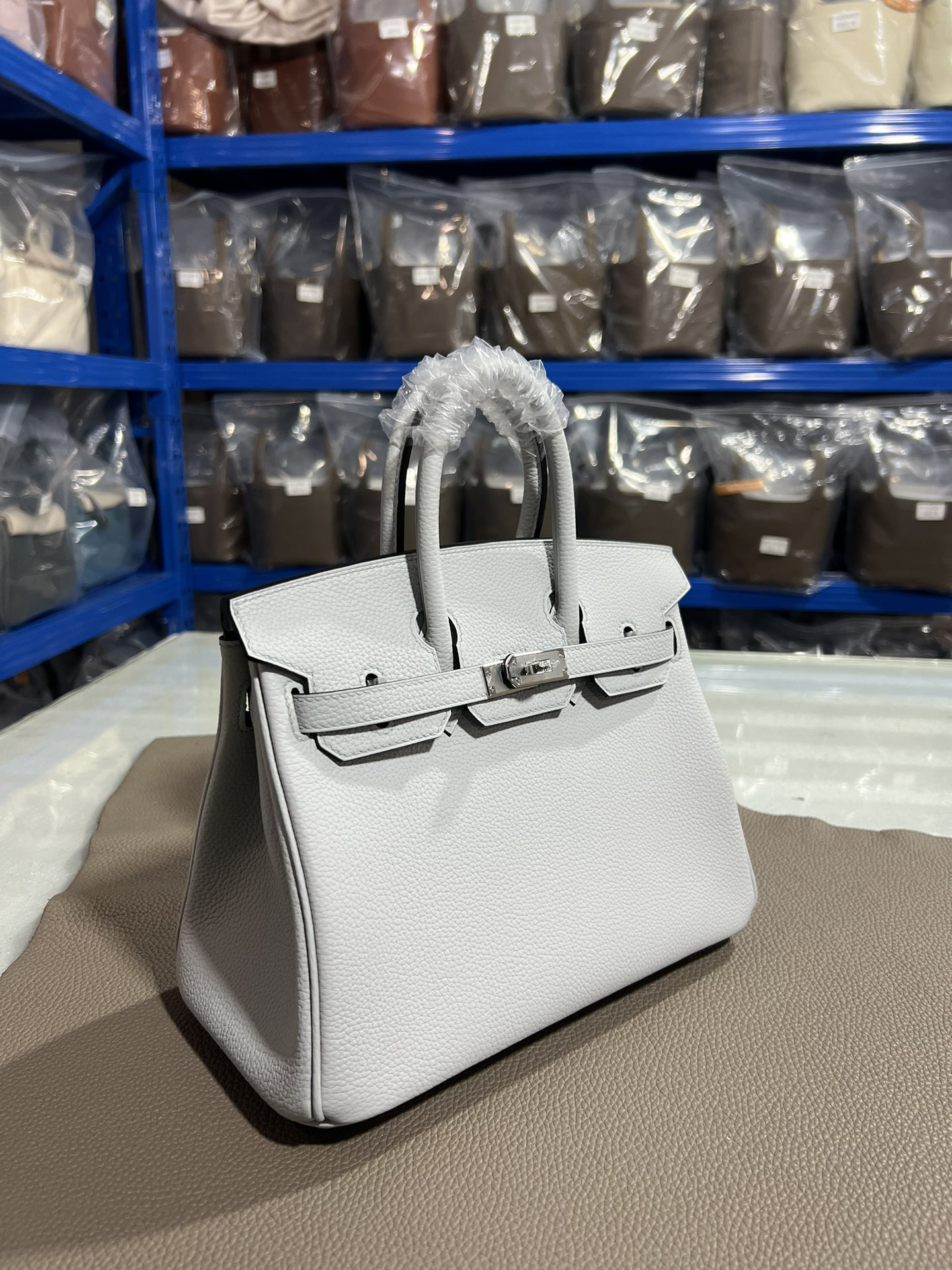 [TOP] HERMES Birkin Togo 25cm - Bleu Pale & SHW