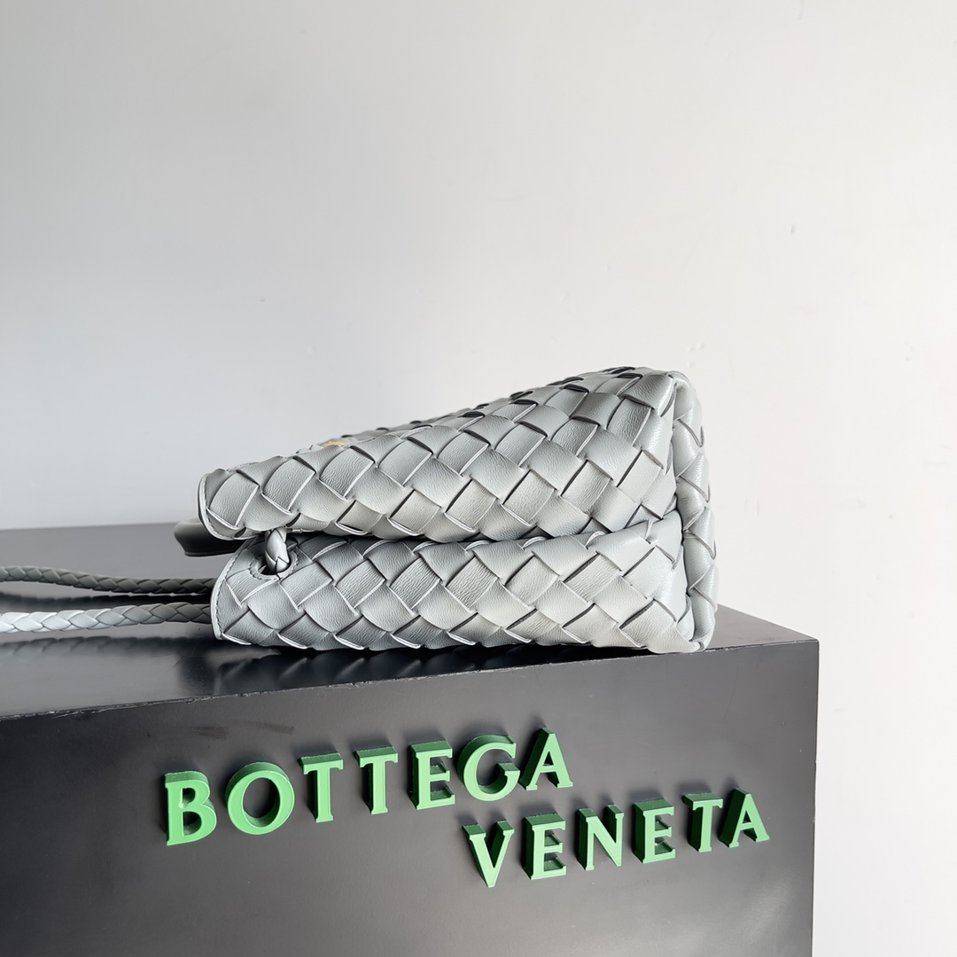 [TOP] Bottega Veneta BV Andiamo Bag Lambskin 25x22x10.5cm - Grey - 711 Luxury