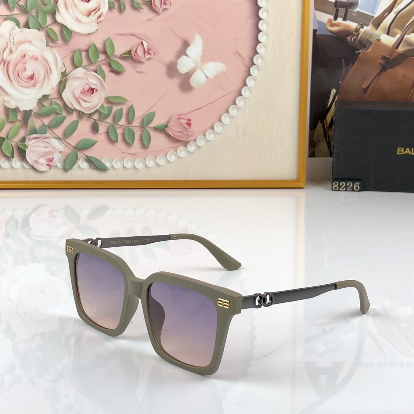 [TOP] BALENCIAGA Sunglasses - Green - 711 Luxury