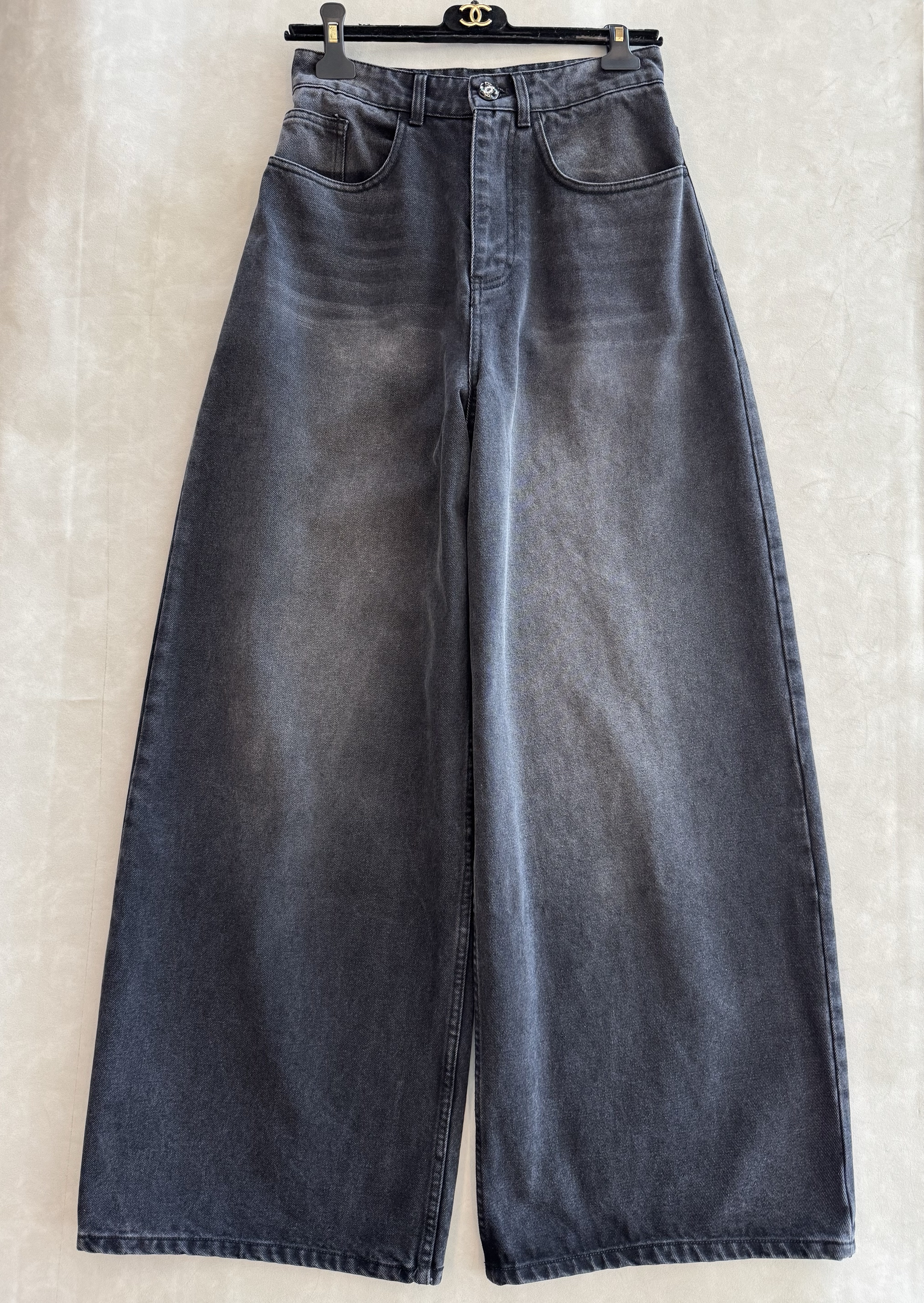 Chanel Clothing Chanel Wide Leg Jeans #387204 View 2 | Nigo Office