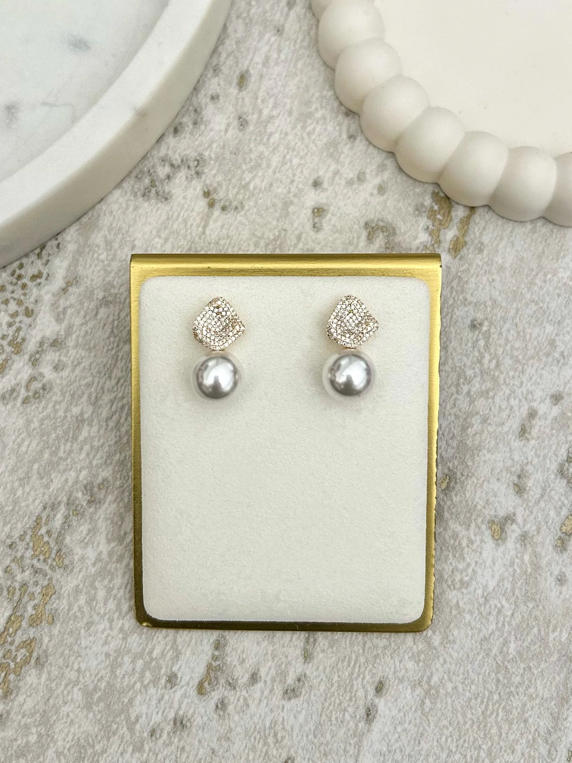 Pearl Drop Leaf Earrings (2 Colours)