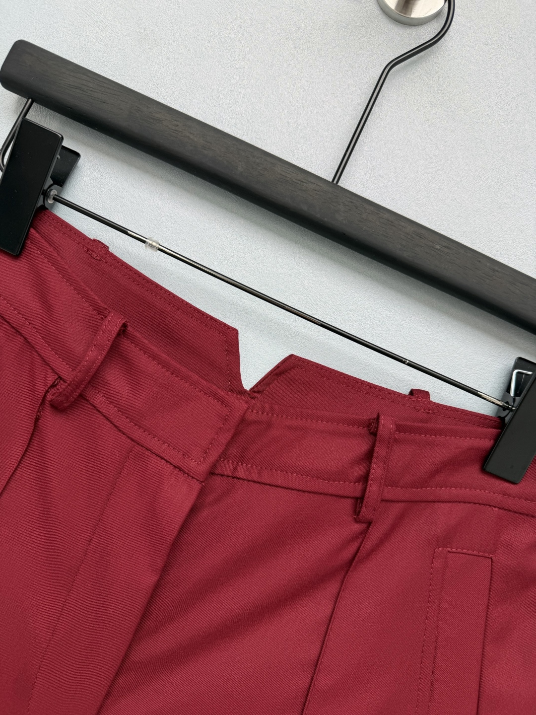 [TOP] HERMES Shorts - Red - 711 Luxury