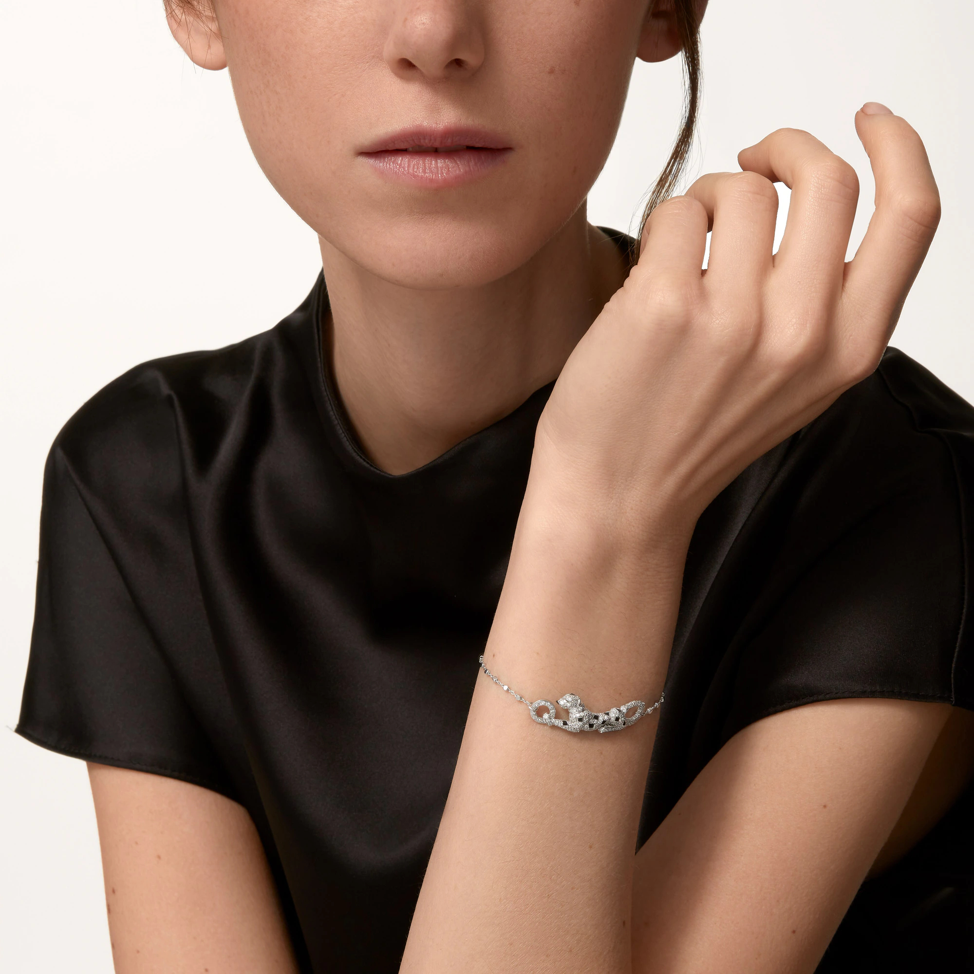 Carty Panther Motif Bracelet, White Gold, Chain Half-Paved