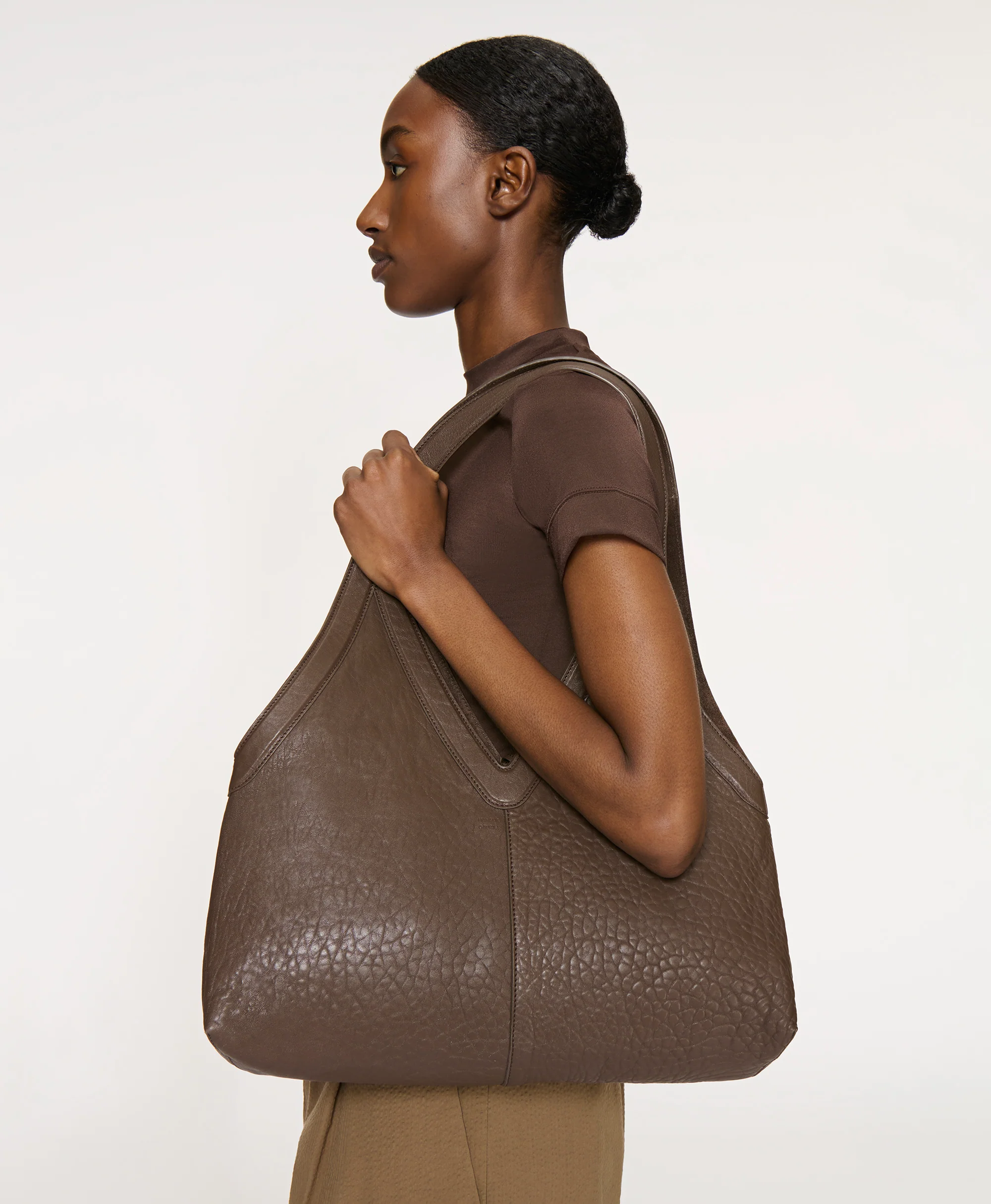 Soft M Tote - Black