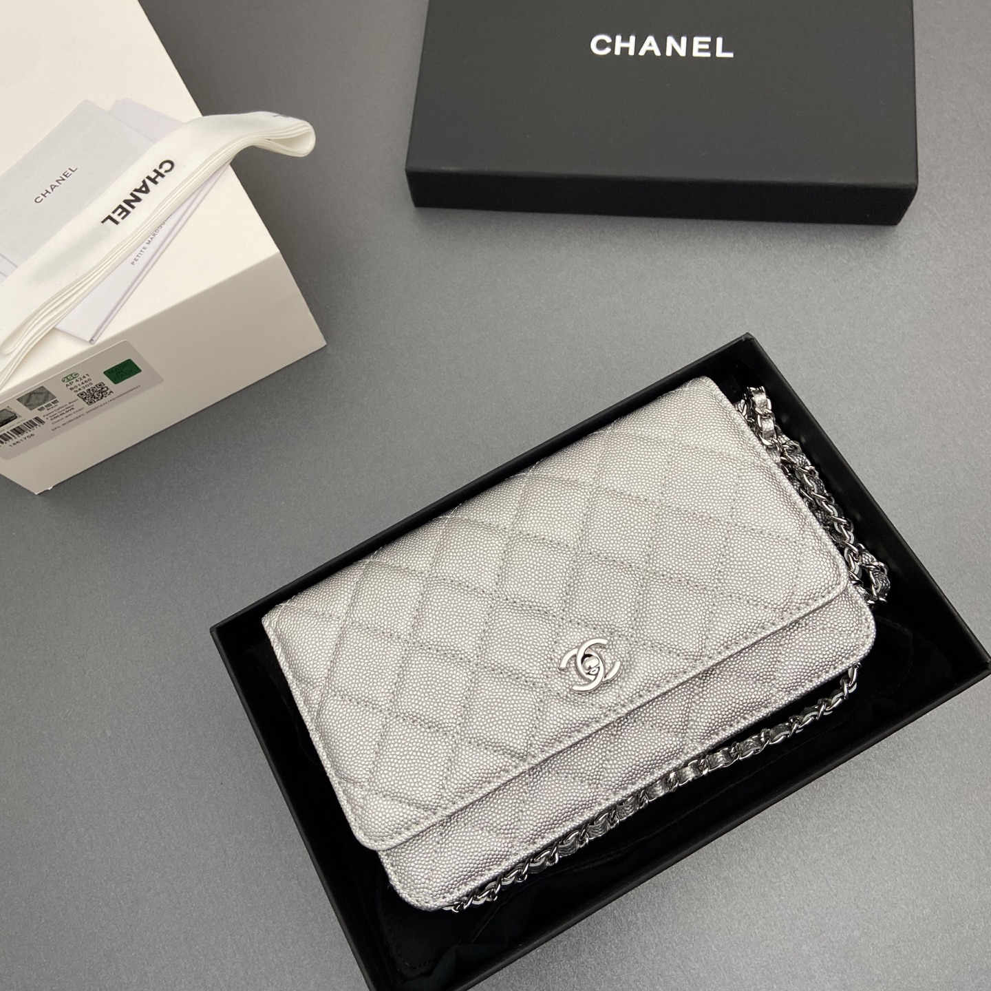[TOP] CHANEL Woc Bag  20-13-3.5cm - Sliver
