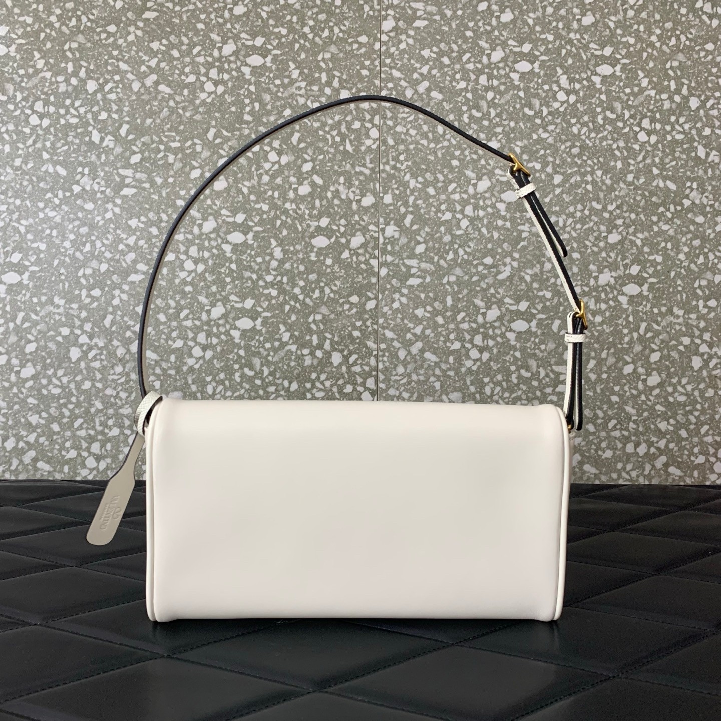 [TOP] VALENTINO GARAVANI DEVAIN Bag  23.5cm - White