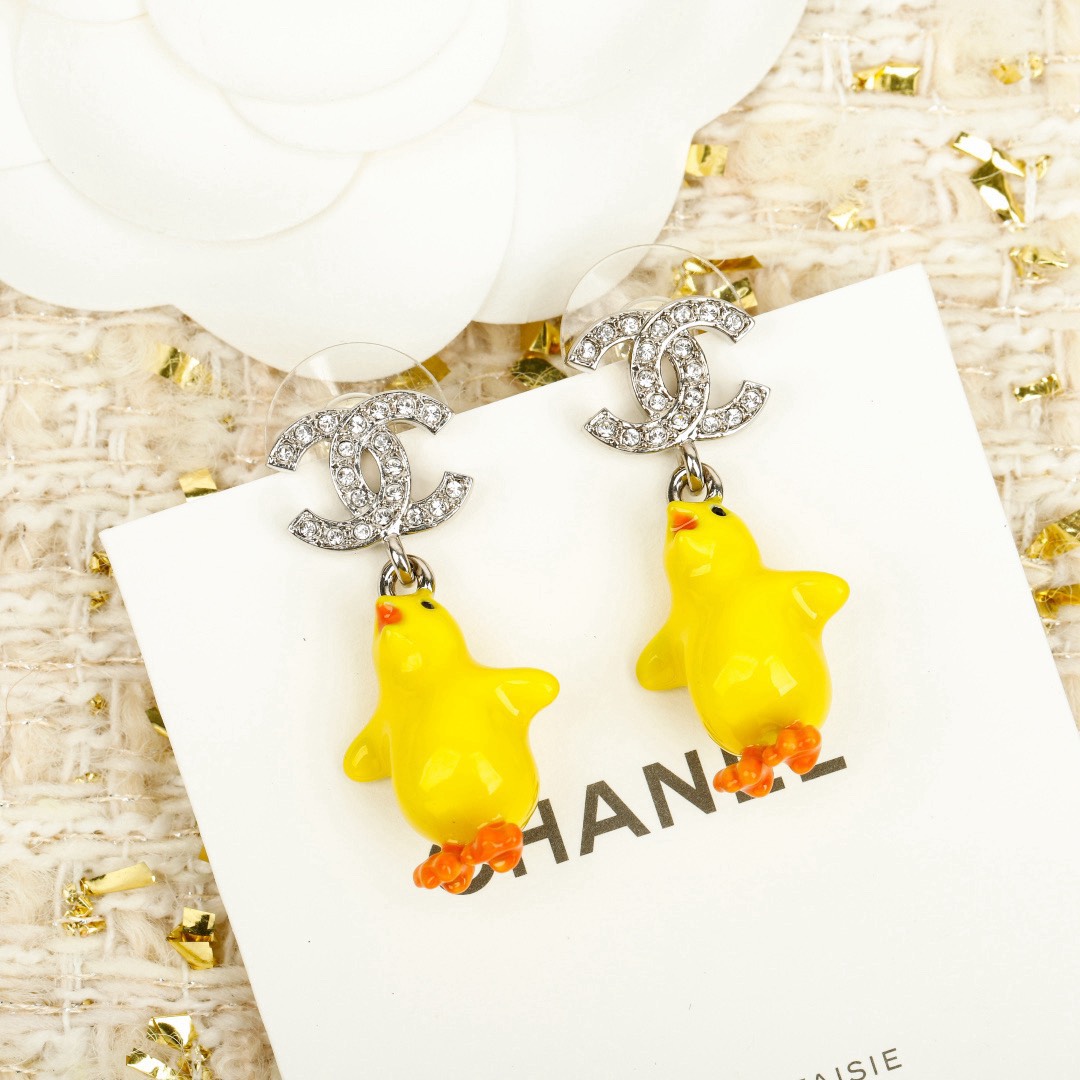 [TOP] CHANEL Earrings - Yellow