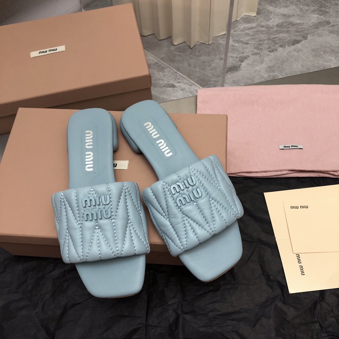 [TOP] Miu Miu Lambskin Slippers - Blue - 711 Luxury