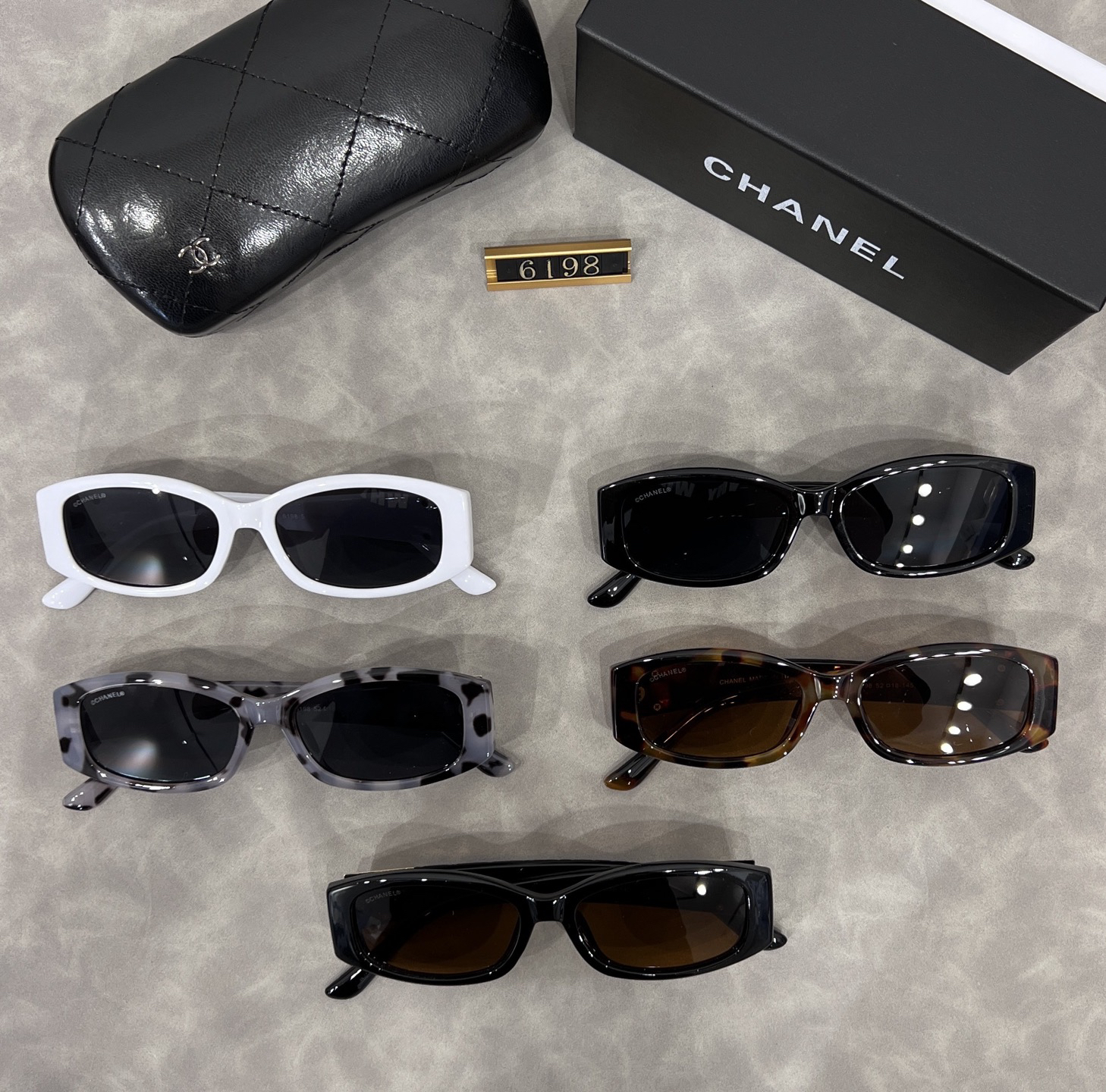 [TOP] CHANEL Sunglasses - 5 Colors - 711 Luxury