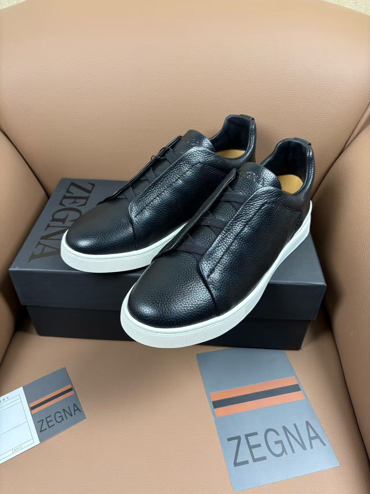 [TOP] ZEGNA Men's Shoes - Black - 711 Luxury